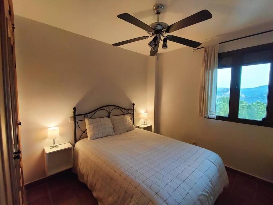 Camino Del Oso Apartment San Martin de Valdeiglesias Ngoại thất bức ảnh